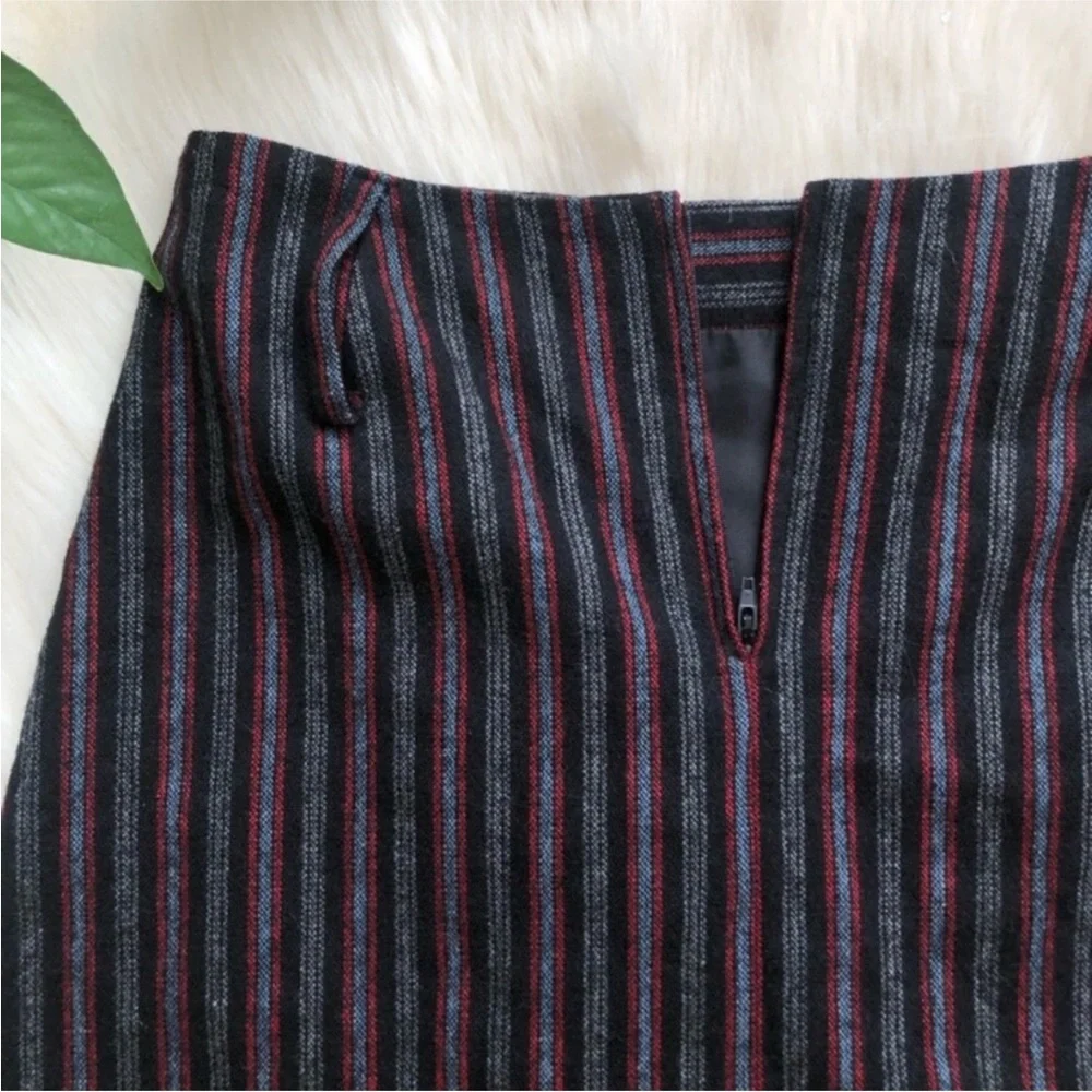 VTG Wool Miniskirt - Picture 5 of 5